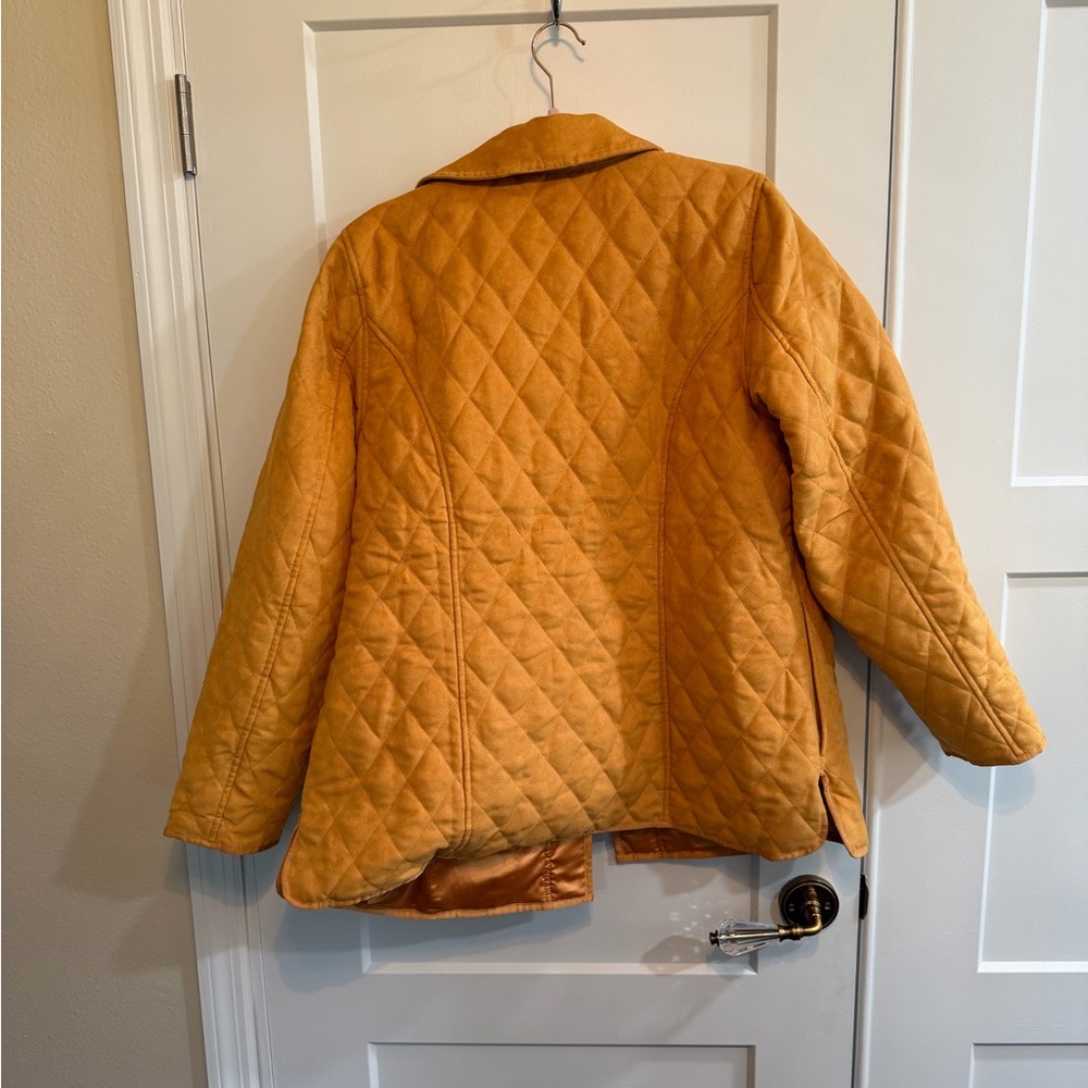 Quilted Utility Jacket in Mustard Yellow - Picture 3 of 5